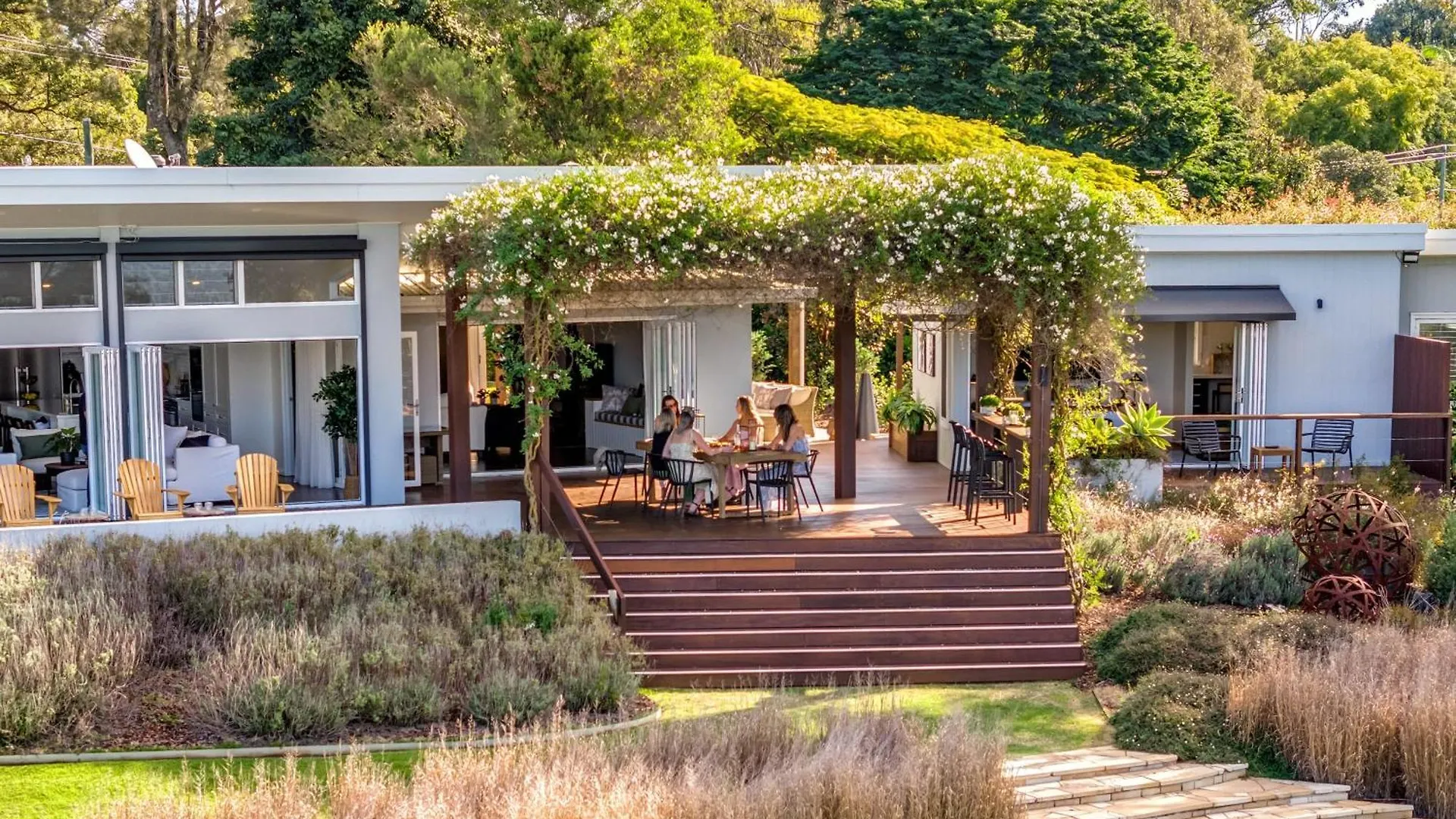 The Jasmine At Montville - Photo Shoot Location Australia