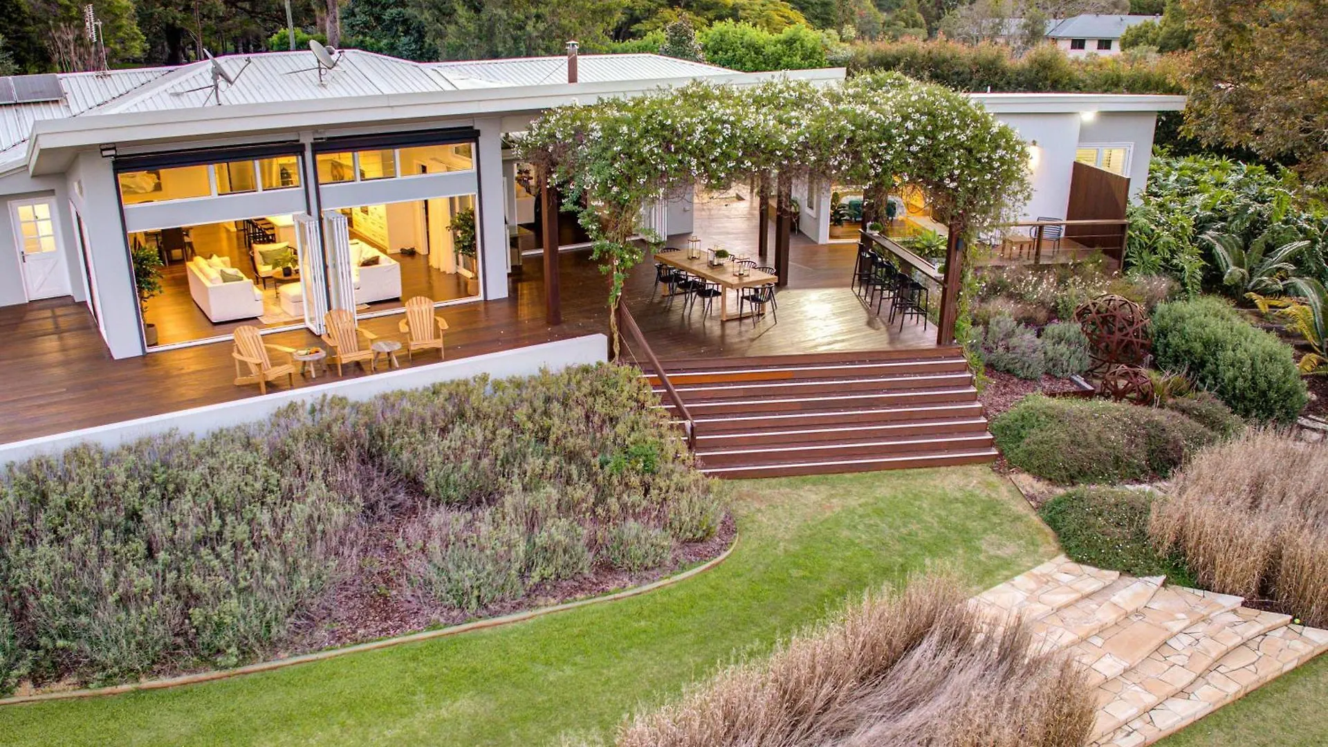 The Jasmine At Montville - Photo Shoot Location 0*,